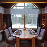 Rukan Kelostar Alpstuga *